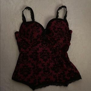Elegant Black and Red Lace Chemise